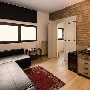 Design Bed & Breakfast