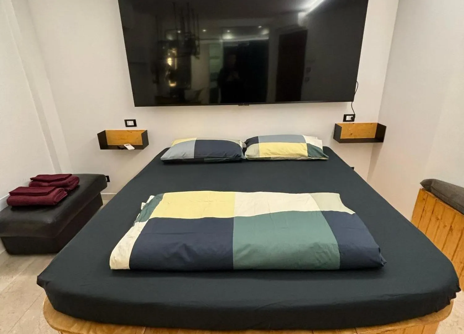 4Roomz Bolonia 3*,  Włochy