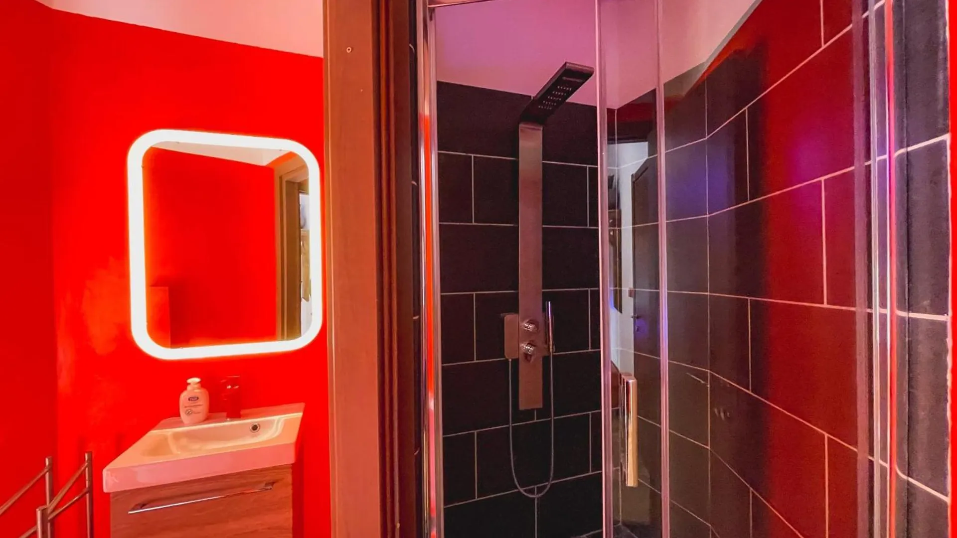 4Roomz Bolonia