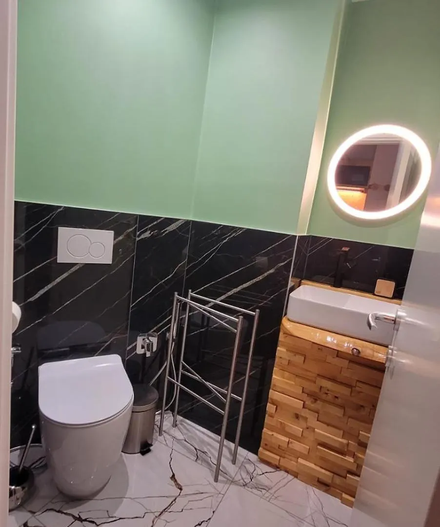 Bed & Breakfast 4Roomz Bologna