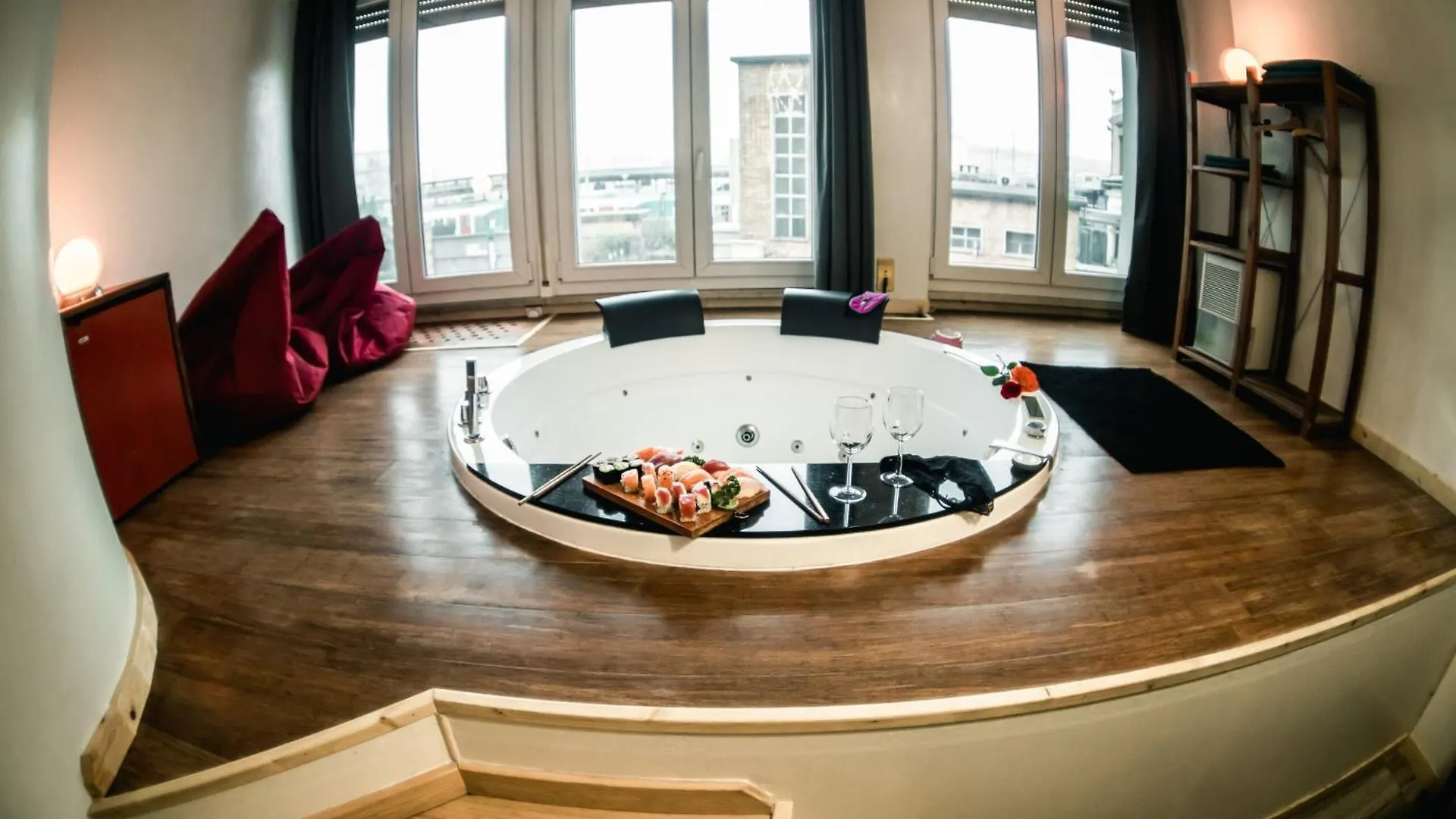 Bed & Breakfast 4Roomz Bologna