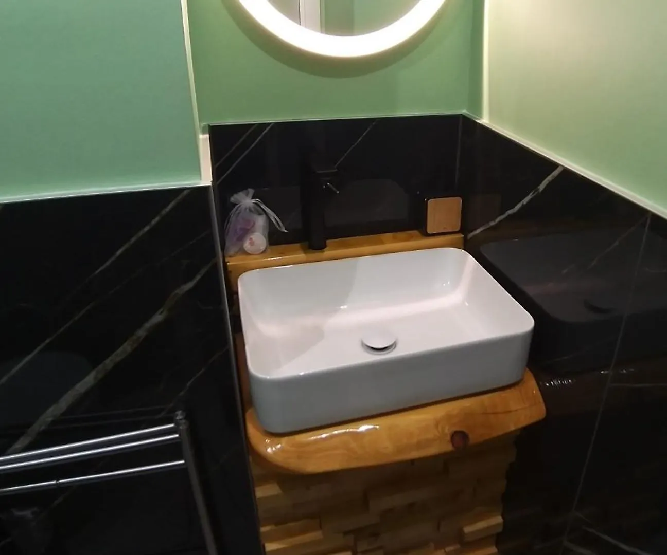 4Roomz Bologna Italy